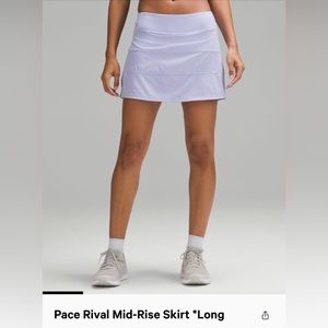 Lululemon Mid Rise Skirt - Size 6